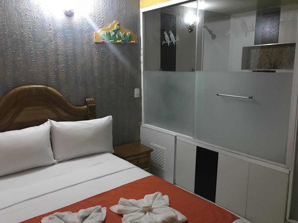 Hotel Las Guacamayas Guatape Bagian luar foto