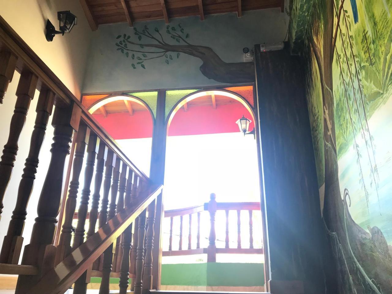 Hotel Las Guacamayas Guatape Bagian luar foto